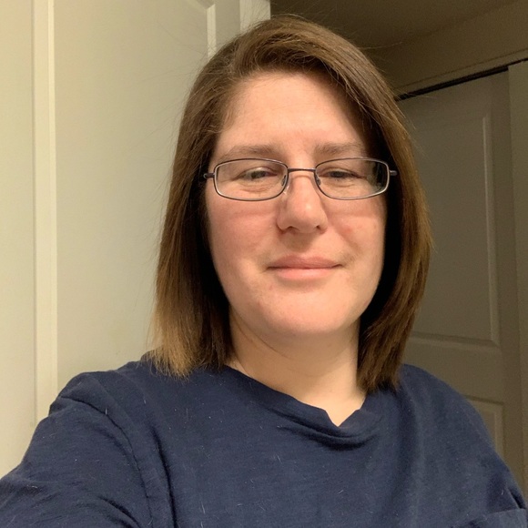 Meet your Posher, Lindsay - Picture 6 of 13